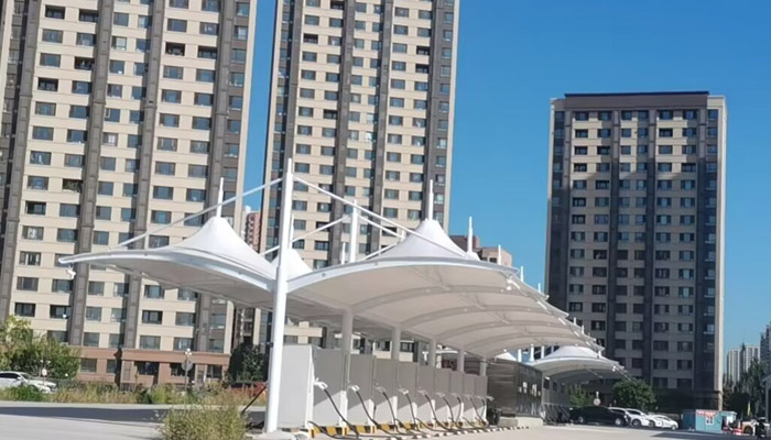 精心打造每一個細(xì)節(jié)，為您帶來充電樁車棚景觀膜汽車、自行車棚通道遮陽棚的使用體驗！